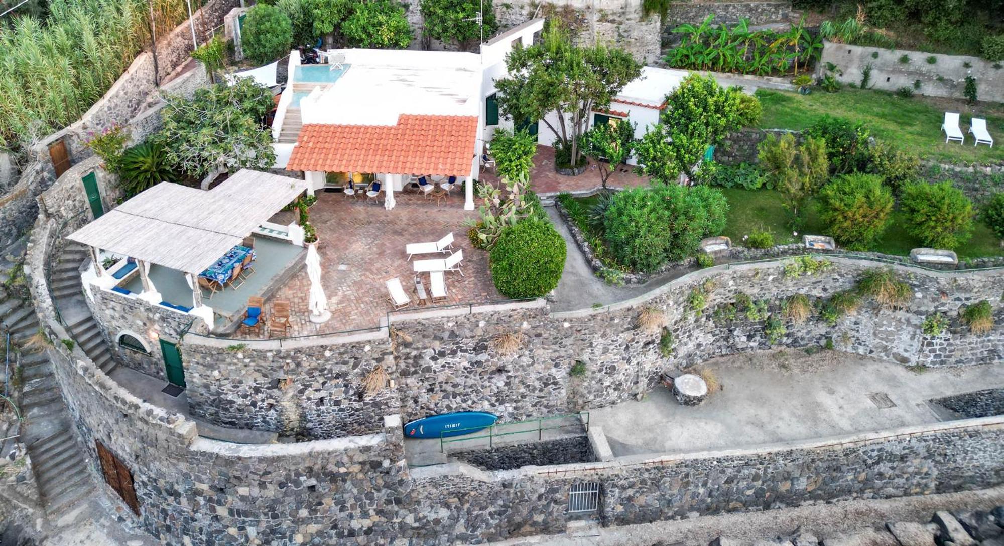 Nelinda Waterfront Accommodation Casamicciola Terme Kültér fotó