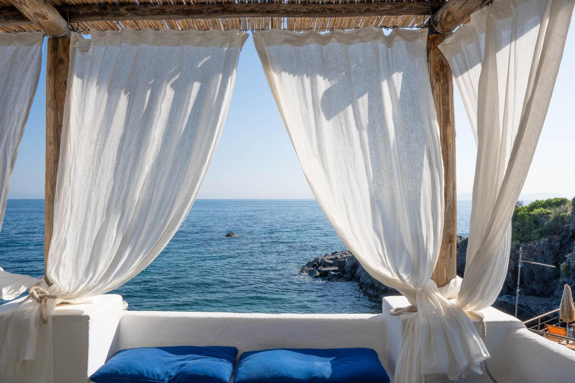 Nelinda Waterfront Accommodation Casamicciola Terme Kültér fotó